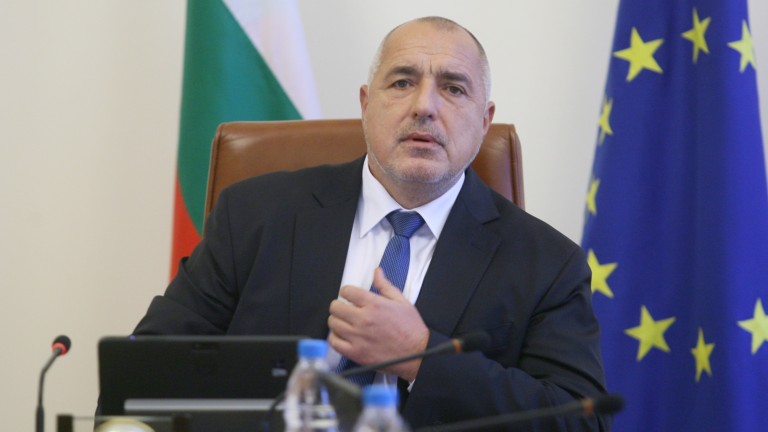 Премиерът Бойко Борисов е дал един час срок на министъра