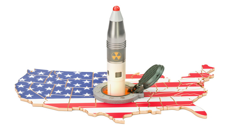 САЩ засилват плановете си за ядрени оръжия 
