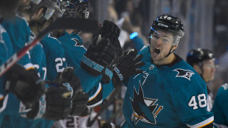 Чехът Томаш Хертл вкара победната шайба за Сан Хосе Шаркс