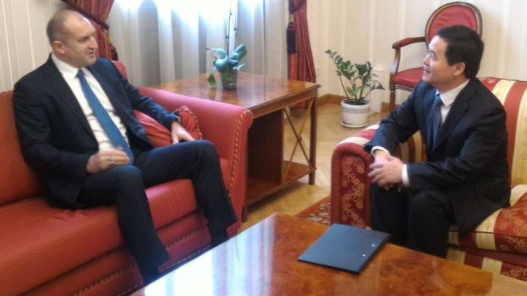 Президентът Румен Радев проведе среща днес на Дондуков 2 с