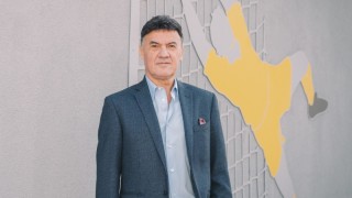 Настоящият президент на БФС Борислав Михайлов днес празнува своя 59 и рожден