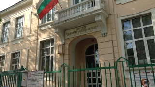 Няма опасност за децата в еврейското училище
