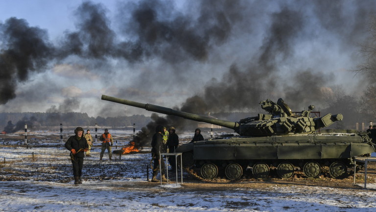 Министерството на отбраната на Украйна предупреди, че Русия трупа въоръжени