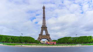 Пътуването в Париж няма да е същото. Кметството забрани туристическите автобуси