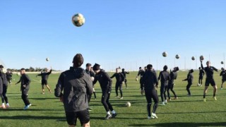 Локомотив Пловдив започна с двуразовите тренировки в Турция Вчера черно белите