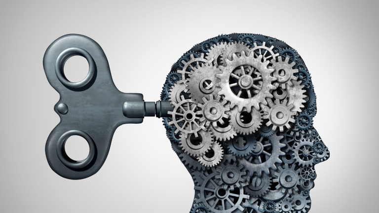 Facebook ще следи за фалшиви нови и конспирации срещу COVID-19