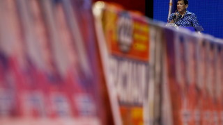 Филипинците гласуват на частични избори които се разглеждат като важен