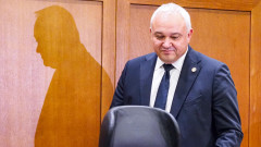 Демерджиев: Деньо Денев е изключително тежко обвързан политически