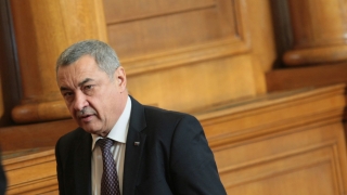 Лидерът на НФСБ Валери Симеонов е равнодушен към завръщането на