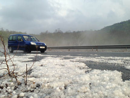 И от агенцията за борба с градушките подготвят протести