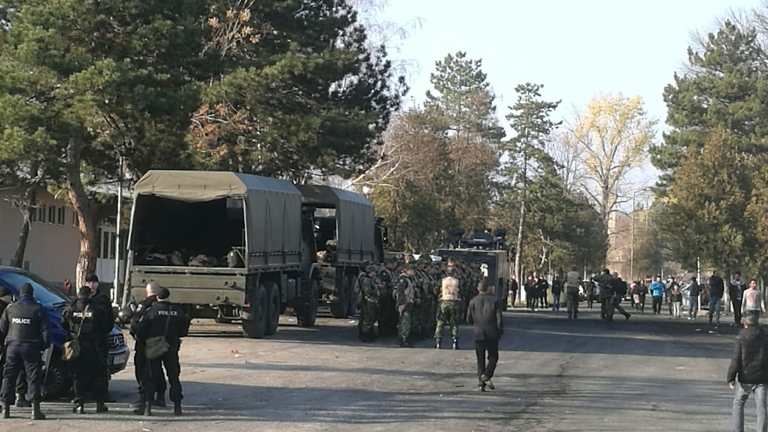 Преброяват мигрантите в лагера в Харманли