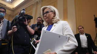 Лиз Чейни която е основният опонент на бившия президент Доналд