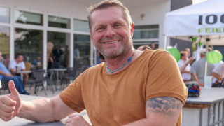 Бившият германски национал и един от легендарните и обичани футболисти