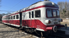Празнична ретро мотриса ще вози пътници от София до Банкя