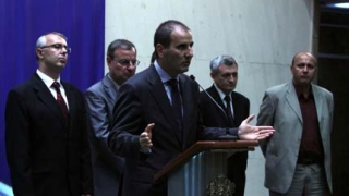 Мързеливите полицаи - вън от МВР