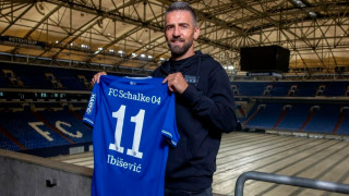 Босненският ветеран Ведат Ибишевич премина в Шалке 04 Договорът на