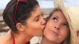 Аманда Сърни добива все по голяма популярност в социалните мрежи Тя