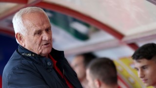 Люпко Петрович ще води ЦСКА в евротурнирите пише Тема Спорт В клуба