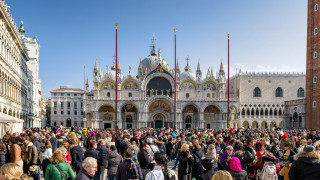 Внимавайте, ако пътувате до Венеция през май. Въвеждат мерки за намаляване на туристите