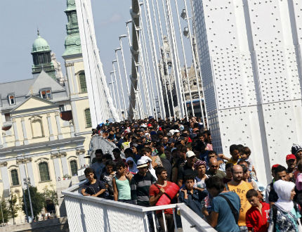 Унгария прие закони за контролиране на притока от мигранти 