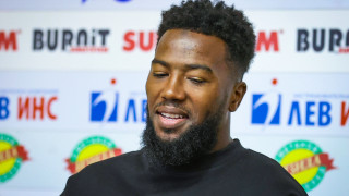 Голмайсторът на ЦСКА Дюкенс Назон отиде на поклонение в Медина Саудитска