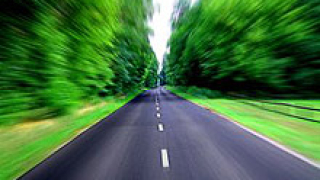 ЕК обяви 25% намаление на емисиите от автомобили до 2012 г.