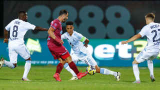 Септември - Левски, "сините" повеждат от дузпа!