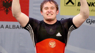 Руснак спечели титлата в категория до 77 кг