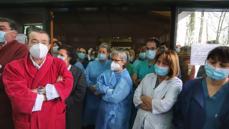 Медиците готвят национален протест на своя празник - 19 октомври