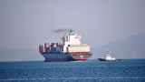 Пореден търговски кораб атакуван с ракети край Йемен