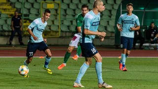 Треньорът на Дунав Людмил Киров призна че удря на камък
