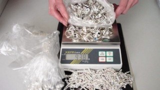 Митничари иззеха 7251 грама контрабандни сребърни бижута при две проверки