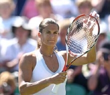 Ийстбърн: Амели Моресмо - Шахар Пеер 6:3, 6:4