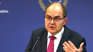 Върховният представител в Босна и Херцеговина Кристиан Шмид във вторник