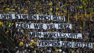 Дортмунд изгони проблемни фенове от стадиона си