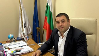 Ешреф Ешрефов остава кмет на Омуртаг