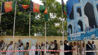 Опашки на втория тур на президентските избори в Афганистан 