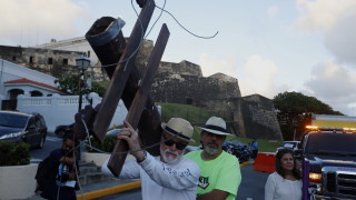Пуерто Рико се опитва да спаси от фалит електрическата си компания