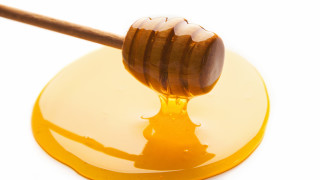 Медът е един от най старите известни хранителни продукти Бил е