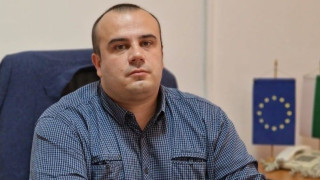 Директорът на болницата МБАЛ Рахила Ангелова в Перник Емил Ненков напуска