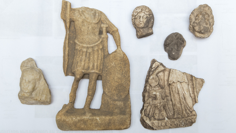 НИМ отпечатва каталог с археологическите находки, дарени от бореца Боян Радев