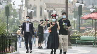 Докато по голямата част от света се бори с повишението на