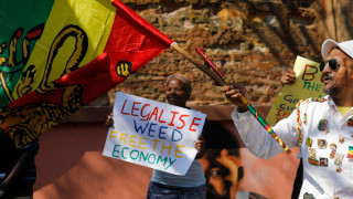 Върховният съд на ЮАР легализира употребата на канабис