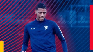 Манчестър Юнайтед е близо до привличането на Жан Клер Тодибо твърди