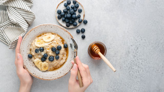 Трикът, с който овесените ядки ни държат сити по-дълго