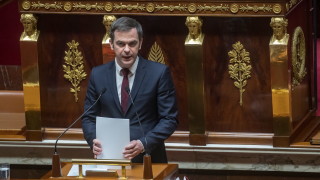 Френският здравен министър Оливие Веран обяви в сряда че страната