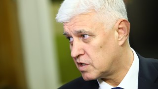 Съюзник в НАТО все още неясно кой е изразил желание