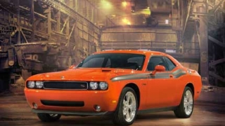Dodge пуска "класически" Challenger
