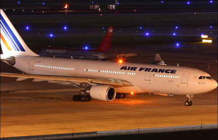 Airbus-ът на Air France се взривил над Атлантика?