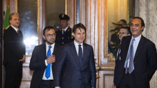 Ето че се случи леви и десни популисти ще управляват